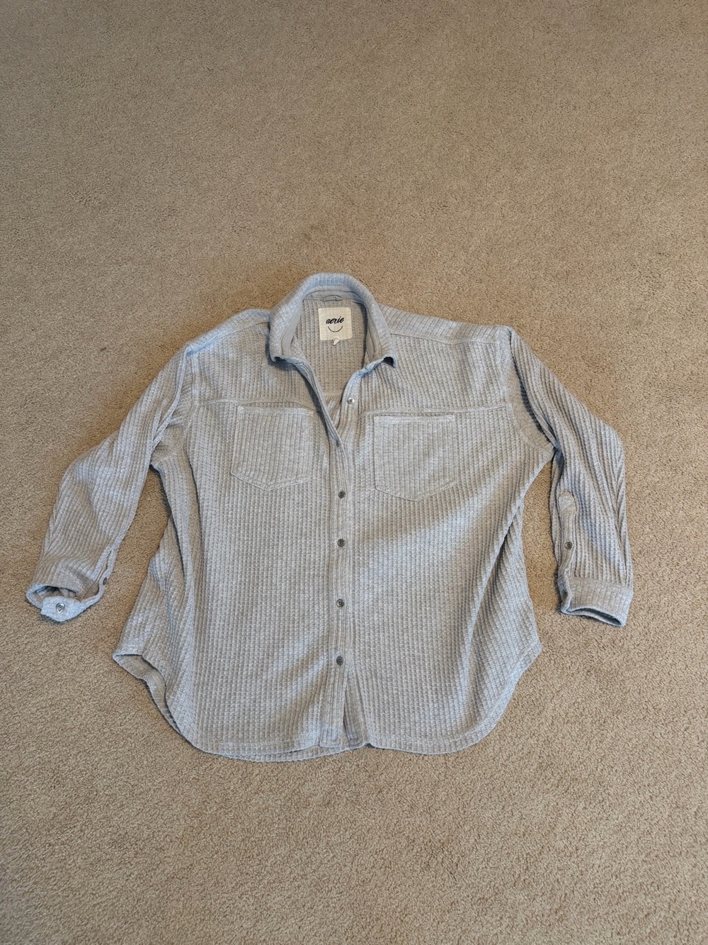 Aerie Light Gray Button-Front Long Sleeve Shirt